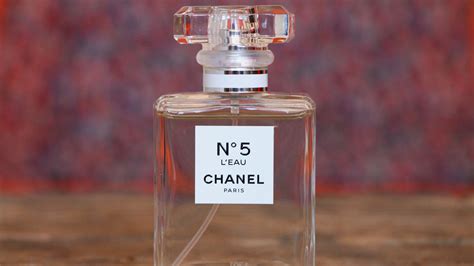 chanel 5 clone|Best new Chanel No.5 dupes .